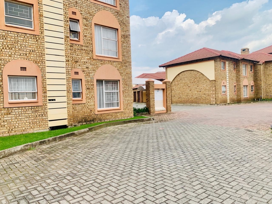 2 Bedroom Property for Sale in Vanderbijlpark SE 2 Gauteng