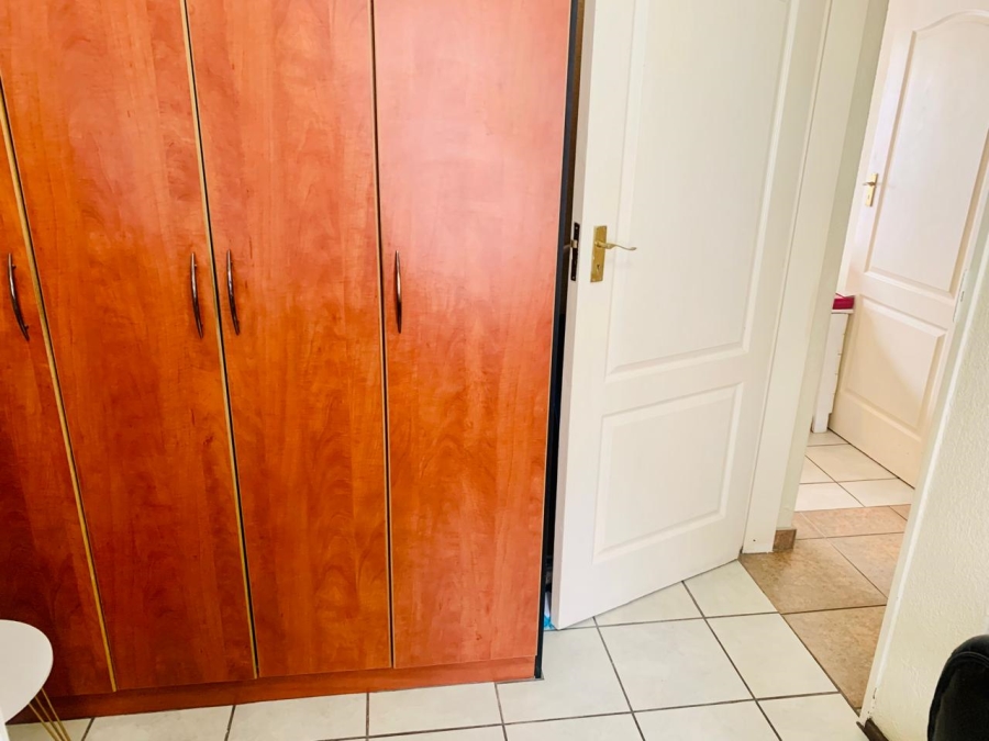 2 Bedroom Property for Sale in Vanderbijlpark SE 2 Gauteng