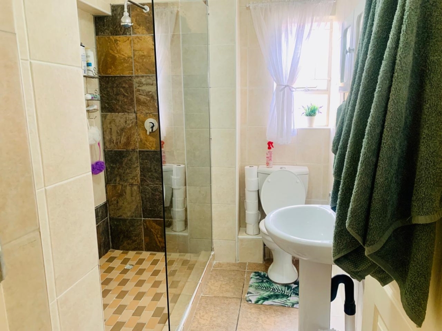 2 Bedroom Property for Sale in Vanderbijlpark SE 2 Gauteng