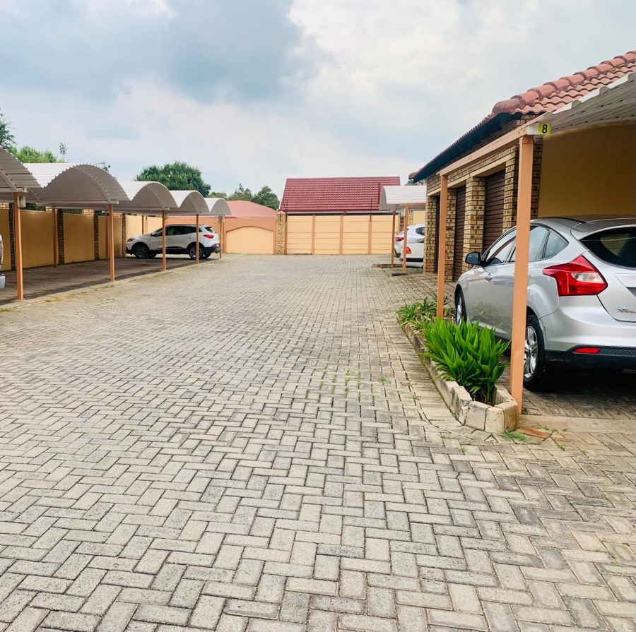2 Bedroom Property for Sale in Vanderbijlpark SE 2 Gauteng
