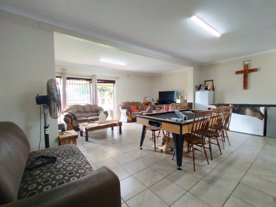 2 Bedroom Property for Sale in Bootha A H Gauteng