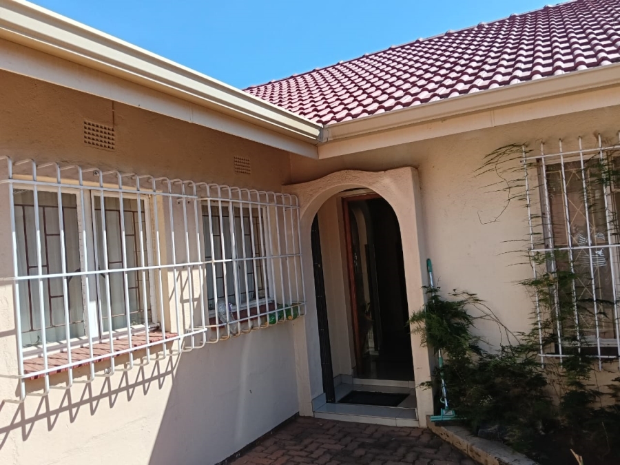 4 Bedroom Property for Sale in Culemborg Park Gauteng