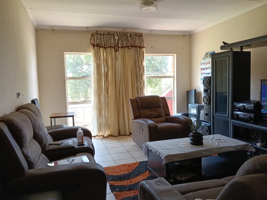 4 Bedroom Property for Sale in Glen Harvie Gauteng