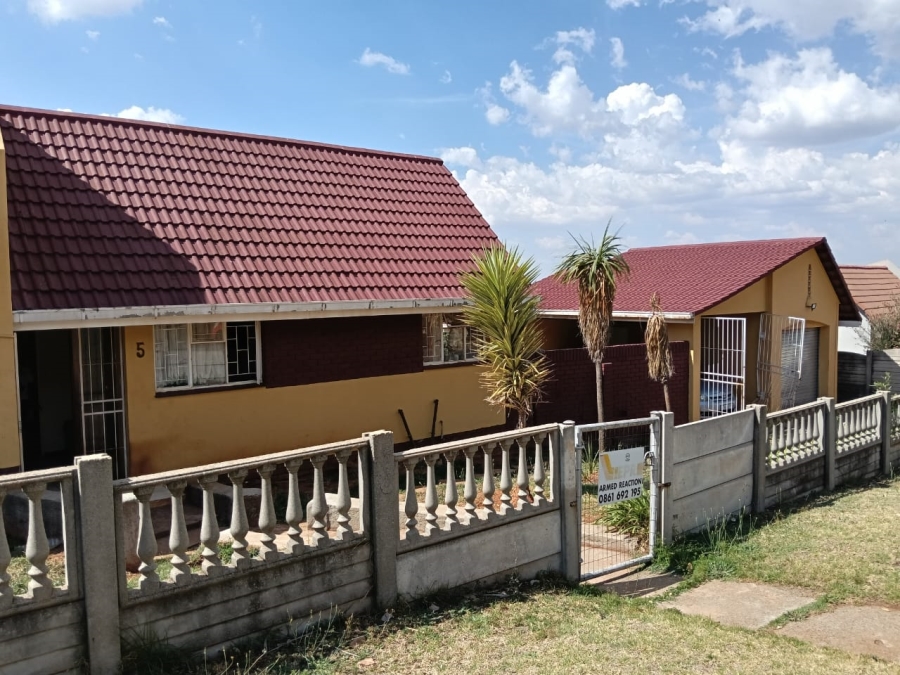 4 Bedroom Property for Sale in Glen Harvie Gauteng