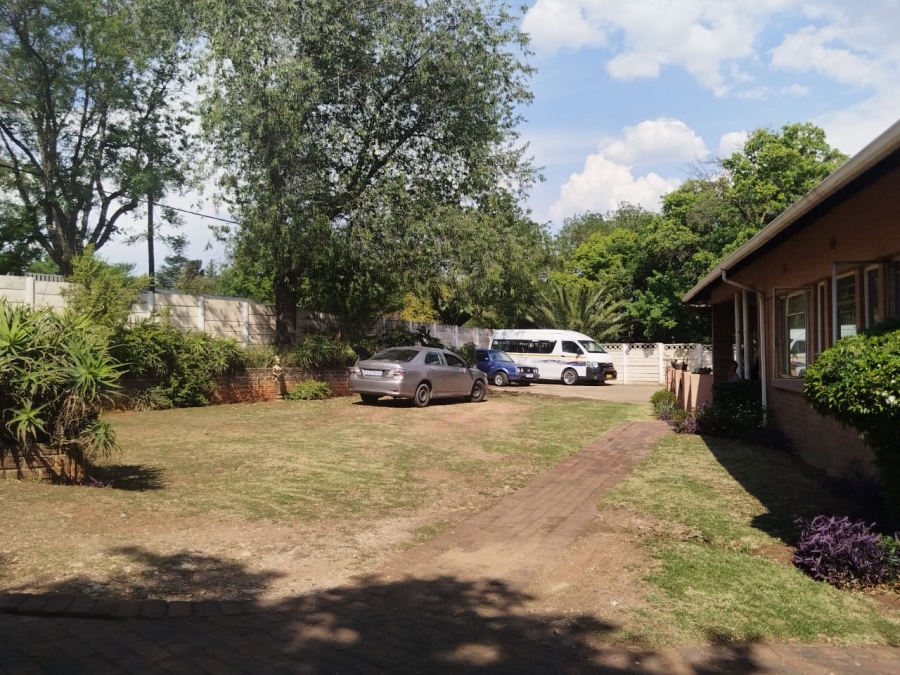 3 Bedroom Property for Sale in Lombardy East Gauteng