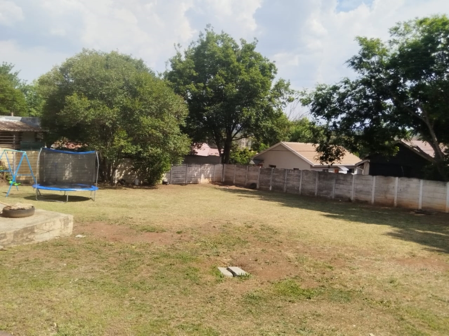 3 Bedroom Property for Sale in Lombardy East Gauteng