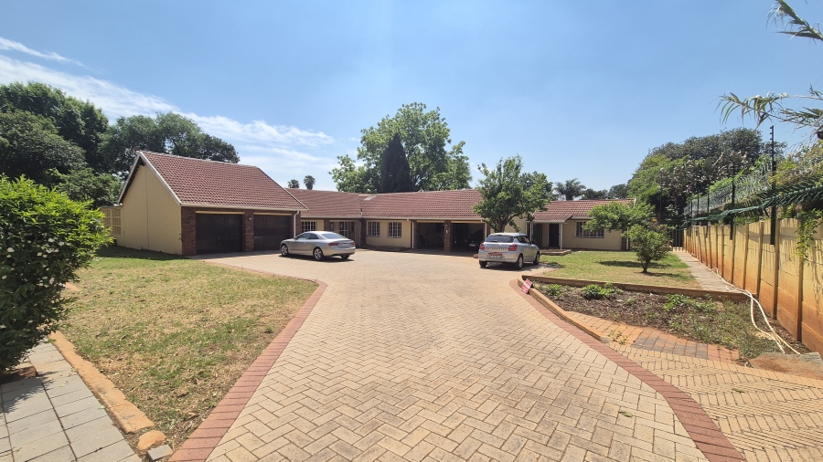 4 Bedroom Property for Sale in Bedford Gardens Gauteng