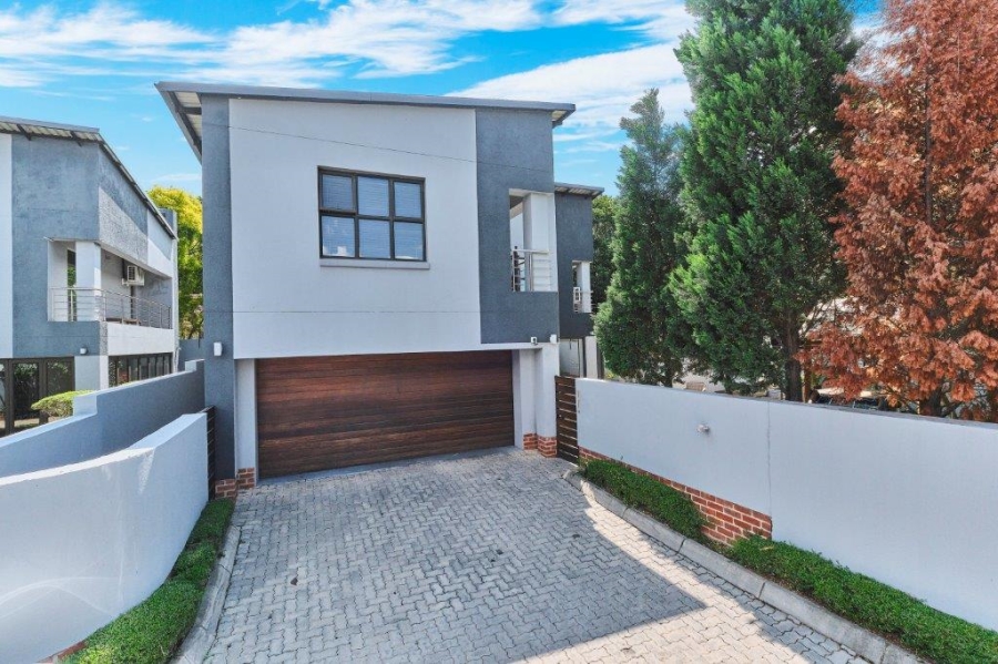 4 Bedroom Property for Sale in Bryanston Gauteng
