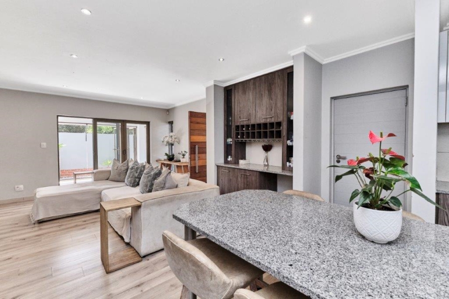 4 Bedroom Property for Sale in Bryanston Gauteng