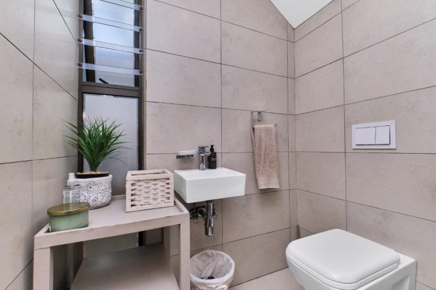 4 Bedroom Property for Sale in Bryanston Gauteng