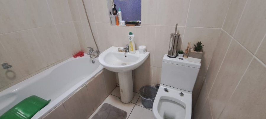 3 Bedroom Property for Sale in Vanderbijlpark CW 2 Gauteng