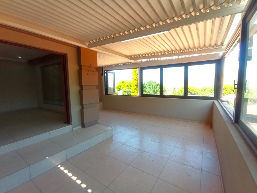 3 Bedroom Property for Sale in Bassonia Gauteng