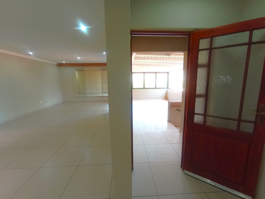 3 Bedroom Property for Sale in Bassonia Gauteng