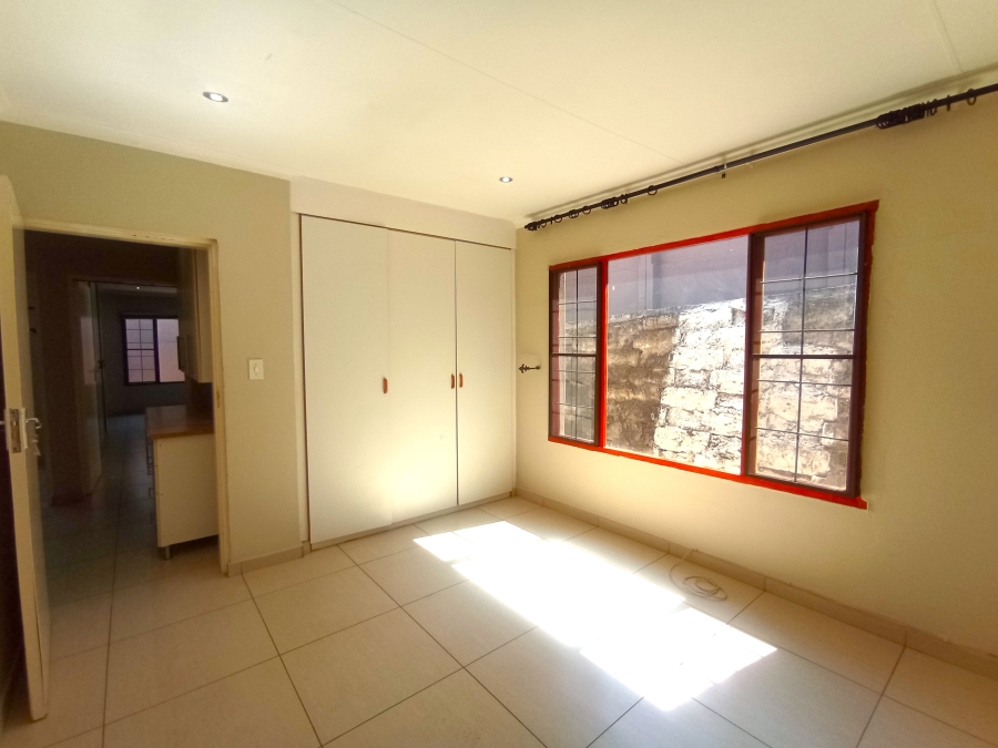 3 Bedroom Property for Sale in Bassonia Gauteng