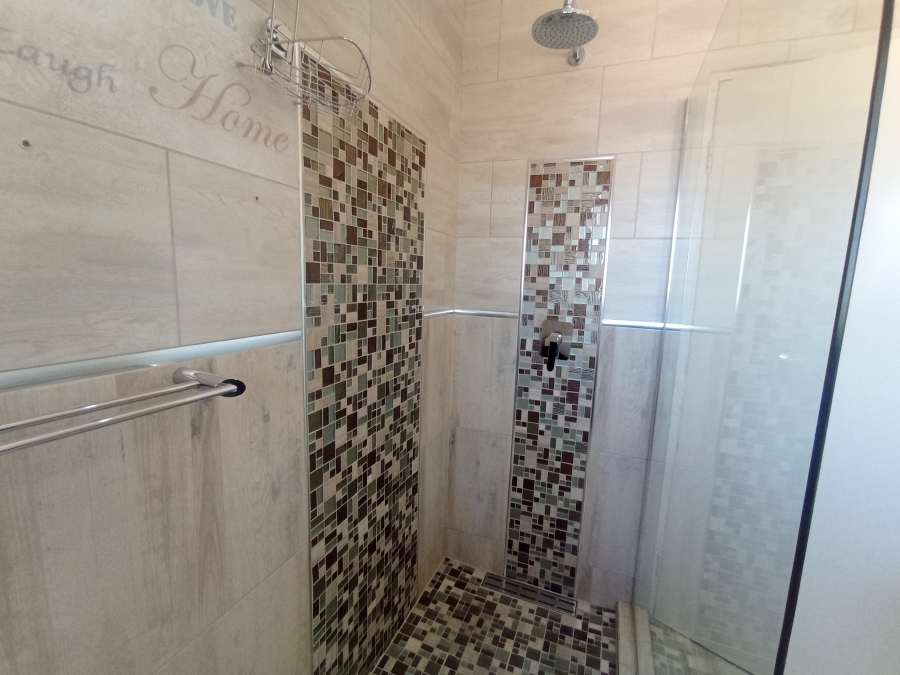 3 Bedroom Property for Sale in Bassonia Gauteng