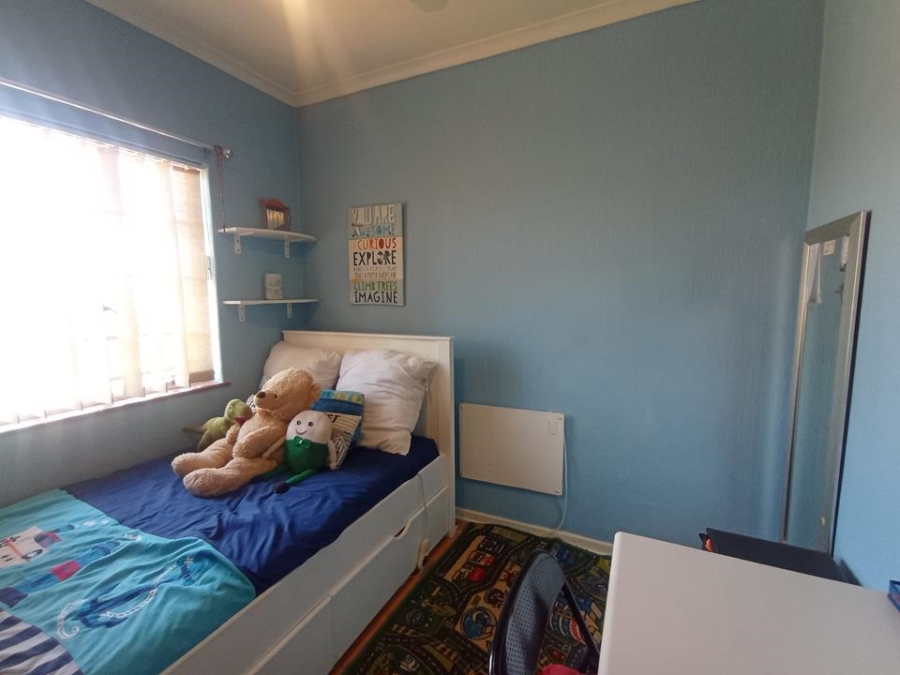 4 Bedroom Property for Sale in Bassonia Gauteng