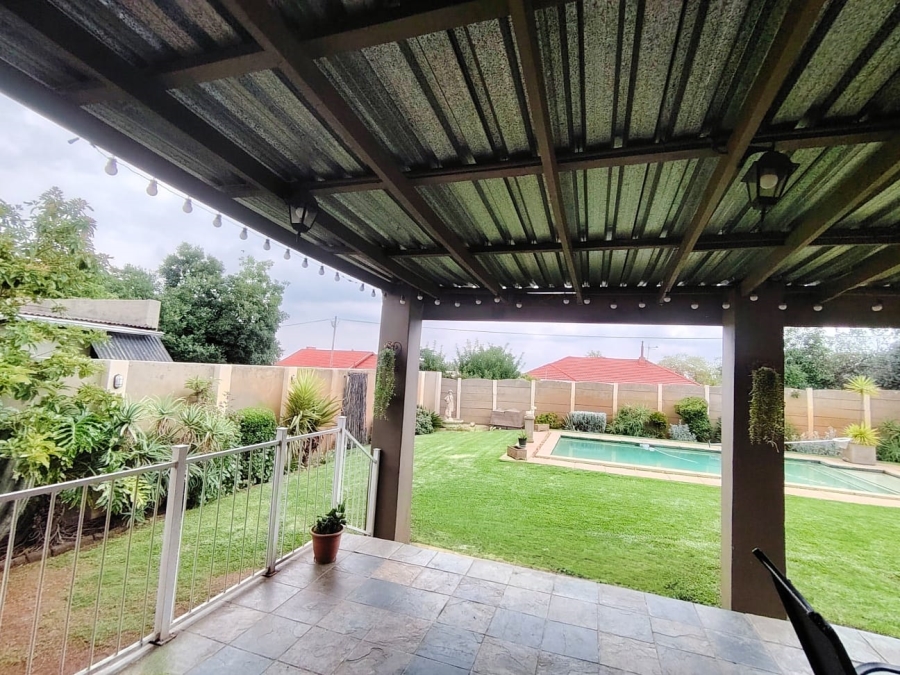 4 Bedroom Property for Sale in Marlands Gauteng