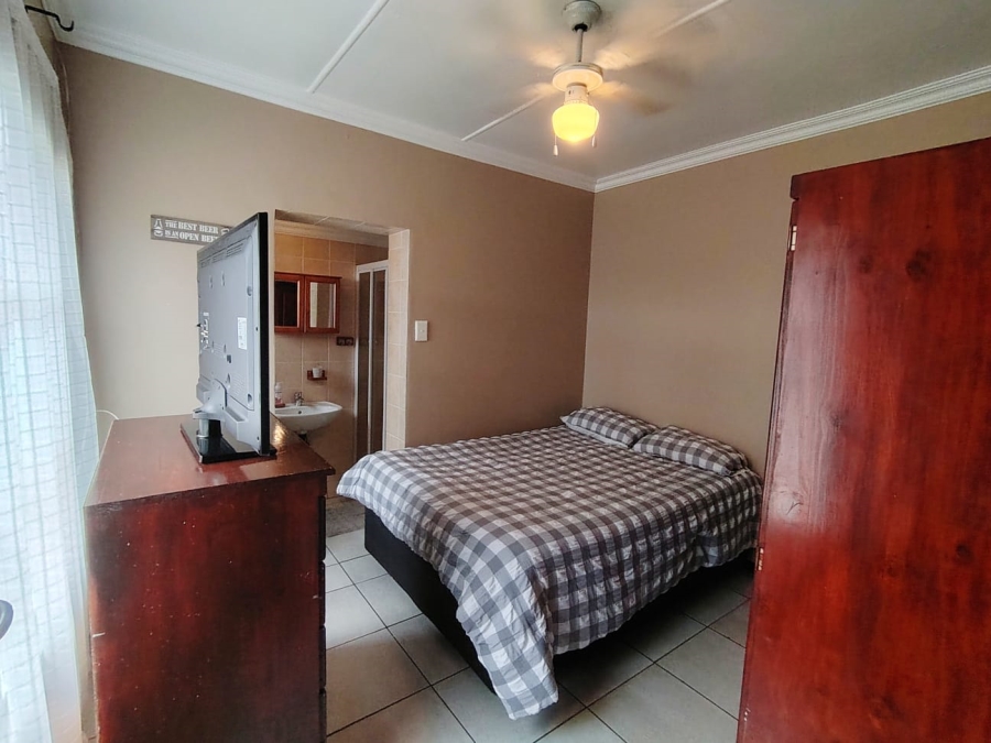 4 Bedroom Property for Sale in Marlands Gauteng