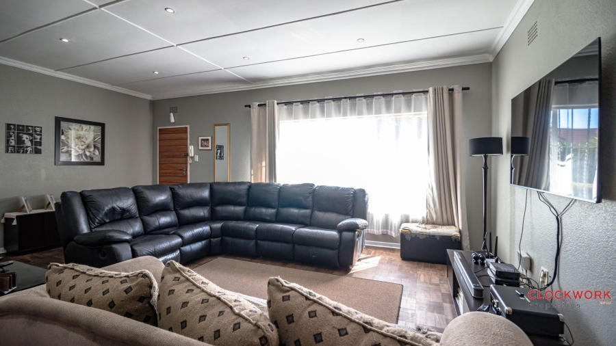 4 Bedroom Property for Sale in Marlands Gauteng