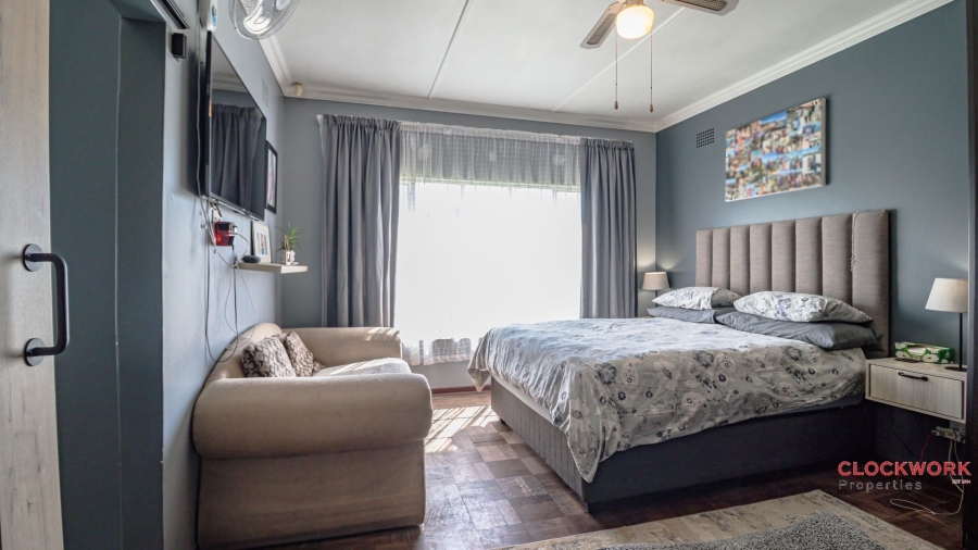 4 Bedroom Property for Sale in Marlands Gauteng