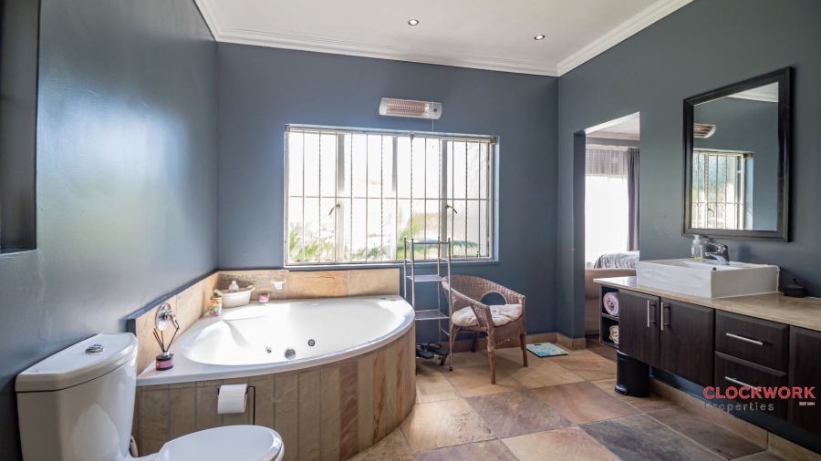 4 Bedroom Property for Sale in Marlands Gauteng