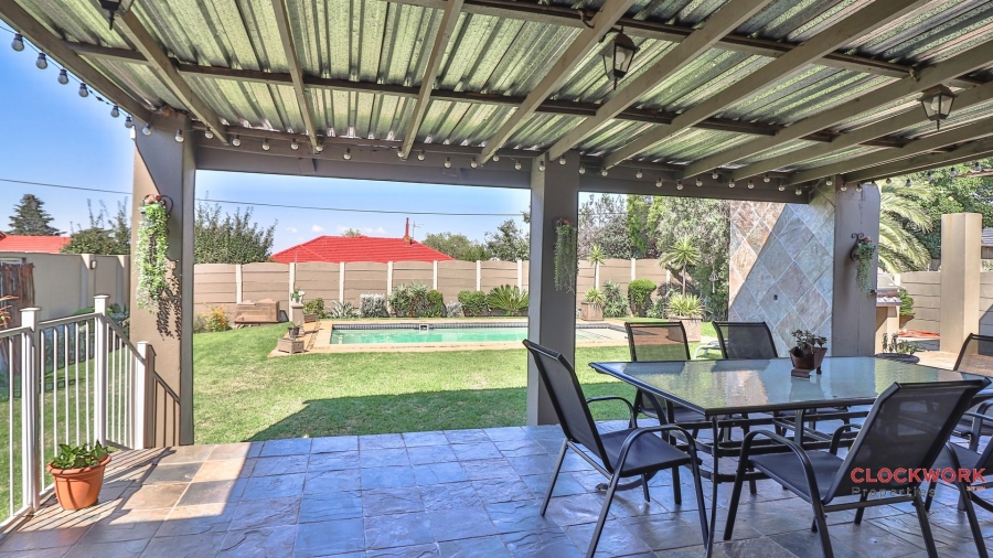 4 Bedroom Property for Sale in Marlands Gauteng