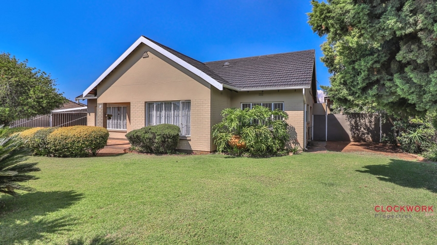 4 Bedroom Property for Sale in Marlands Gauteng