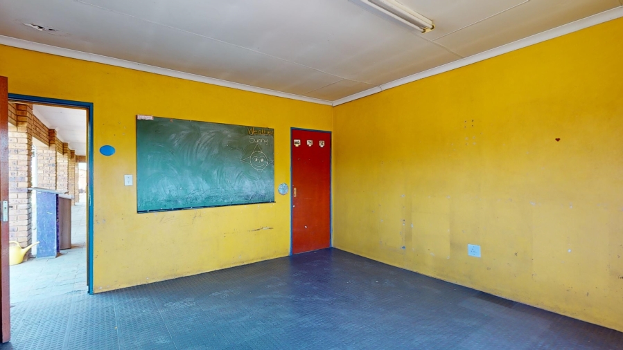 Commercial Property for Sale in Crystal Park Gauteng