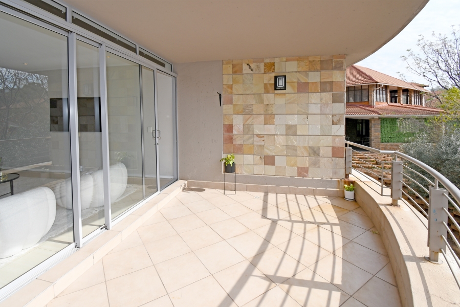 2 Bedroom Property for Sale in Houghton Estate Gauteng