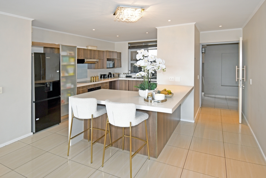 2 Bedroom Property for Sale in Houghton Estate Gauteng