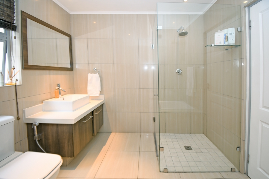 2 Bedroom Property for Sale in Houghton Estate Gauteng