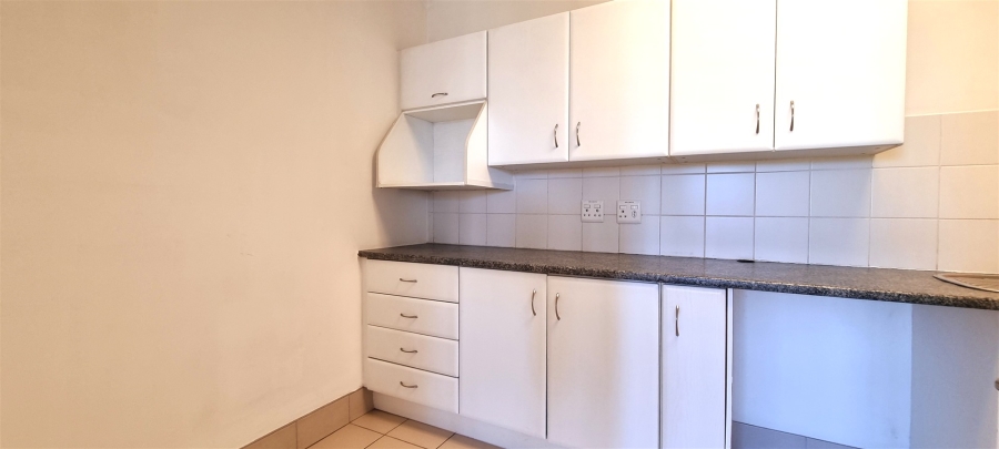 To Let commercial Property for Rent in Woodmead Gauteng