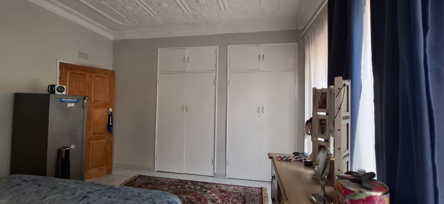 5 Bedroom Property for Sale in Kenmare Gauteng