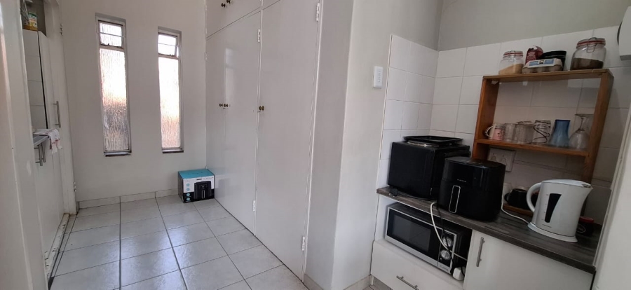 5 Bedroom Property for Sale in Kenmare Gauteng