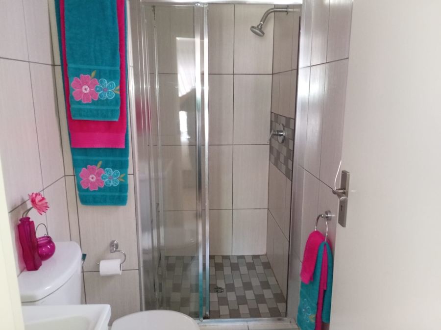 3 Bedroom Property for Sale in Wilgeheuwel Gauteng