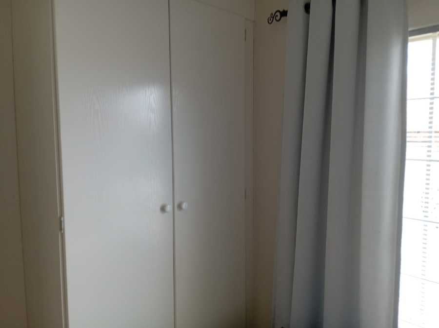 3 Bedroom Property for Sale in Wilgeheuwel Gauteng