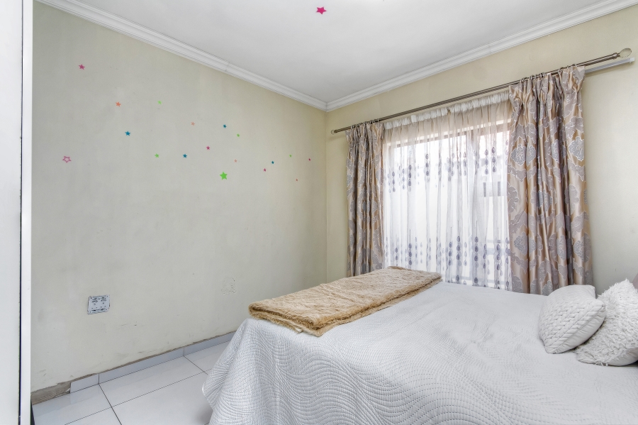 4 Bedroom Property for Sale in Noordwyk Gauteng