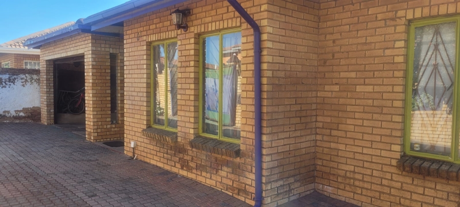 3 Bedroom Property for Sale in Danville Gauteng