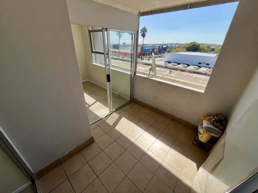 2 Bedroom Property for Sale in Ferndale Gauteng