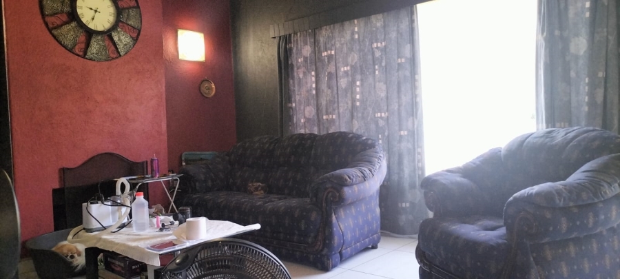 3 Bedroom Property for Sale in Wentworth Park Gauteng