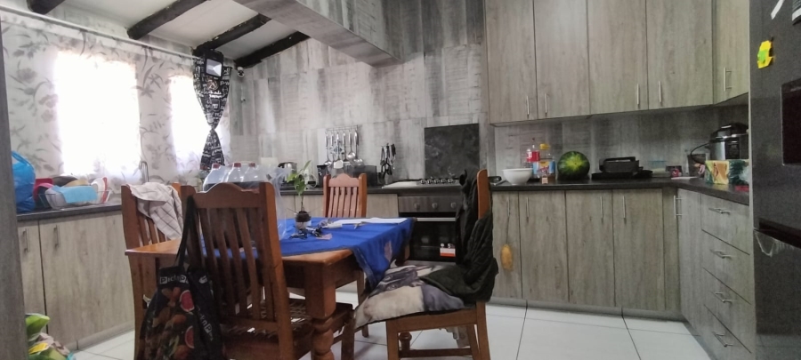 3 Bedroom Property for Sale in Wentworth Park Gauteng