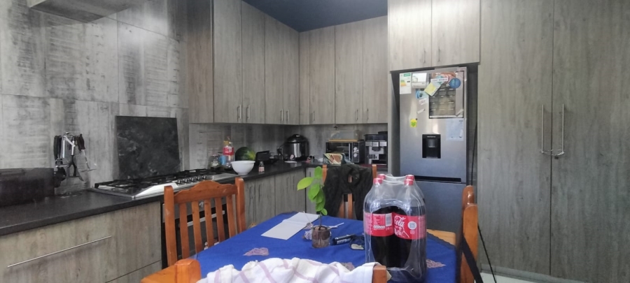 3 Bedroom Property for Sale in Wentworth Park Gauteng