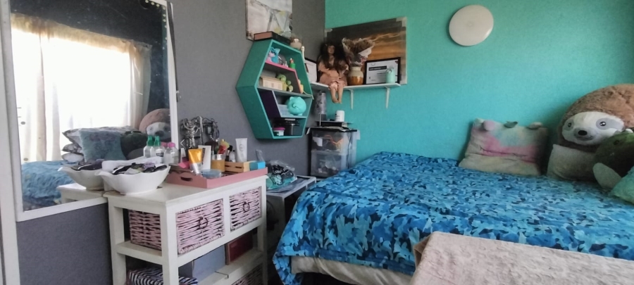 3 Bedroom Property for Sale in Wentworth Park Gauteng