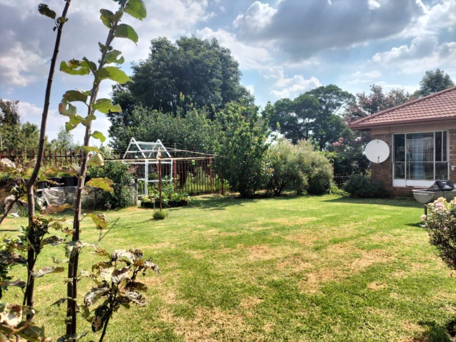 4 Bedroom Property for Sale in Dwarskloof Gauteng