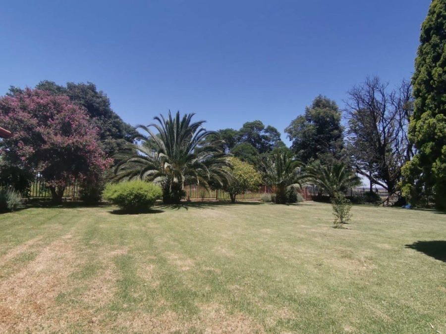 4 Bedroom Property for Sale in Dwarskloof Gauteng