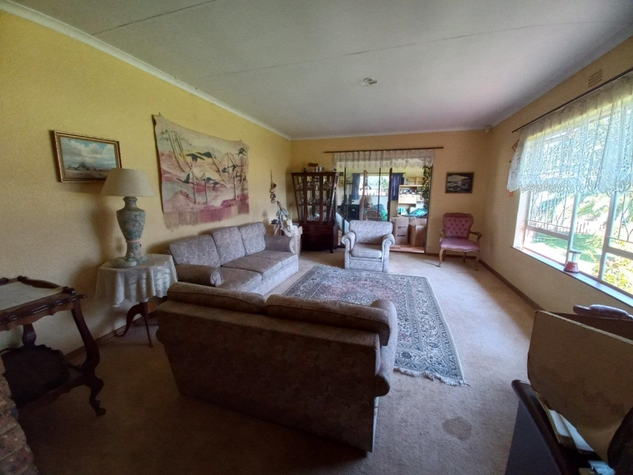 4 Bedroom Property for Sale in Dwarskloof Gauteng