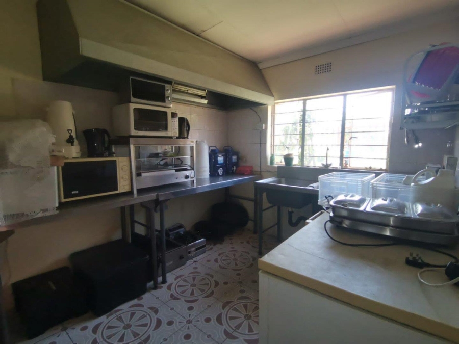 4 Bedroom Property for Sale in Dwarskloof Gauteng