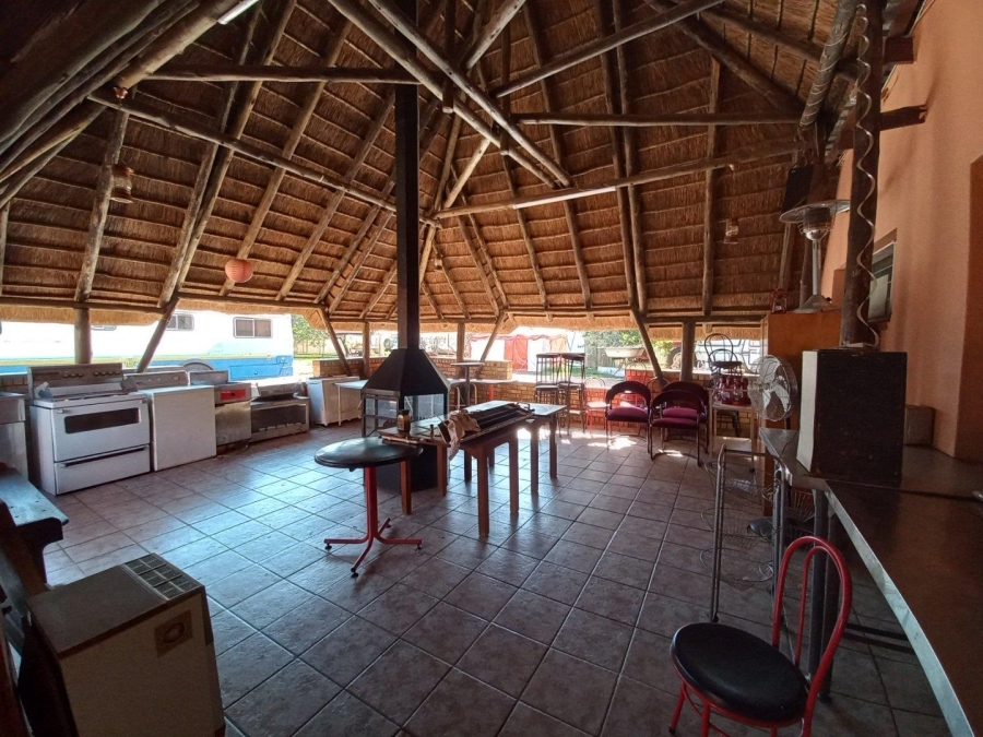 4 Bedroom Property for Sale in Dwarskloof Gauteng