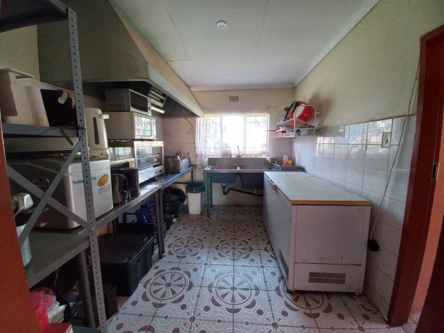 4 Bedroom Property for Sale in Dwarskloof Gauteng