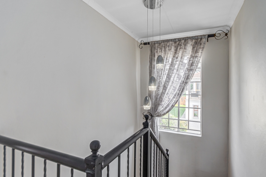 3 Bedroom Property for Sale in Kyalami Hills Gauteng